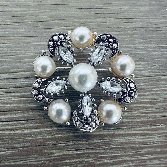 Vintage Silver Crystal Pearl Brooch Pin - Picture 1 of 3
